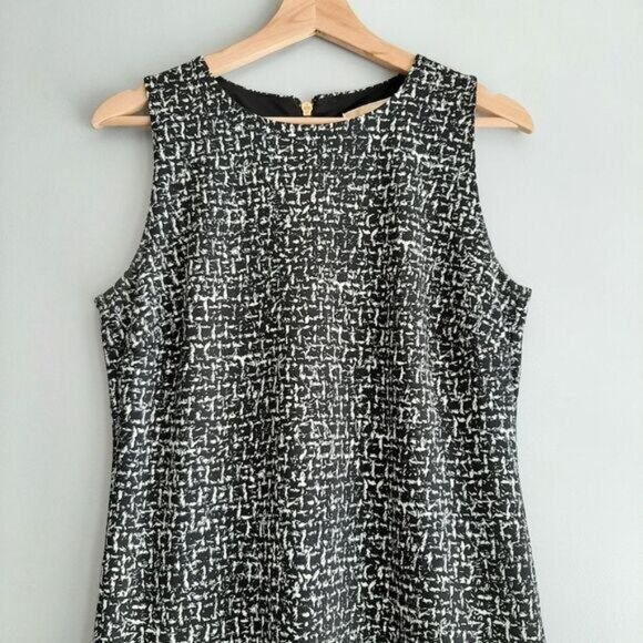 MICHAEL KORS Sleeveless Sheath Knee Length Dress Abstract Pattern B&W Sz M - Picture 3 of 15